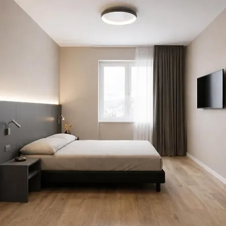 Hotel Myriam-3